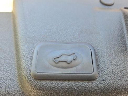 Used 2015 Buick Enclave Leather AWD/4WD image 14