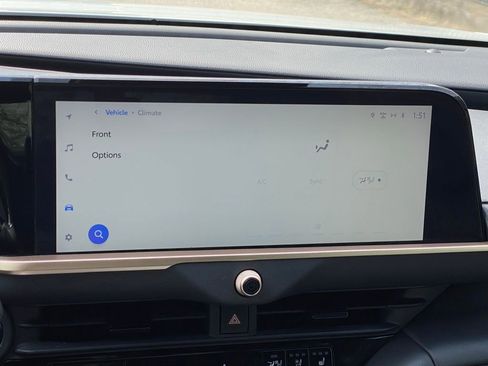 Used 2025 Toyota Crown Platinum image 13