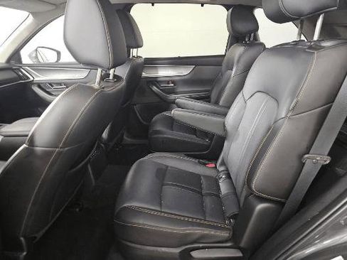 Used 2024 MAZDA CX-90 Plug-In Hybrid w/ Premium Pkg image 16