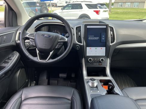 Used 2023 Ford Edge SEL w/ Convenience Package image 25