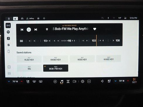 Used 2024 Rivian R1S Adventure AWD/4WD image 37