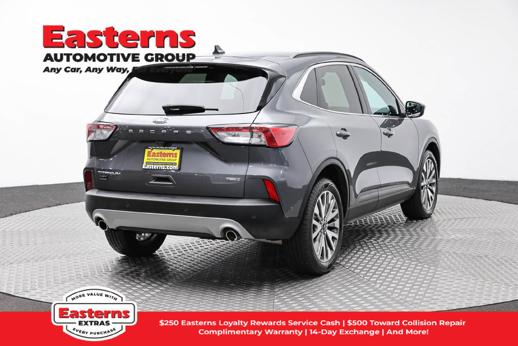 Used 2021 Ford Escape Titanium AWD/4WD image 6