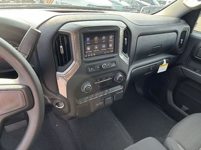 New 2026 Chevrolet Silverado 1500 Custom w/ Turbomax Blackout Package