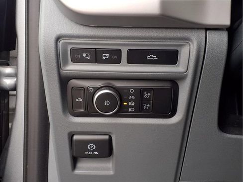 Used 2022 Ford F150 XLT w/ Equipment Group 302A High AWD/4WD image 14