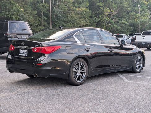 Used 2015 INFINITI Q50 Premium w/ Deluxe Touring Package RWD image 9