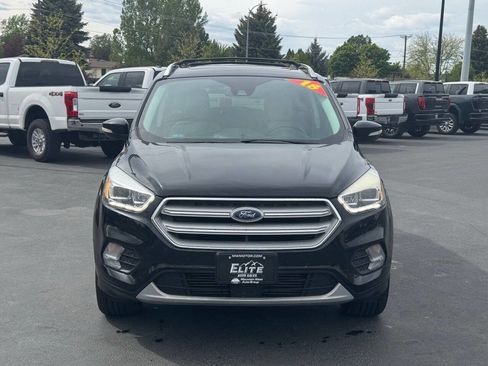 Used 2018 Ford Escape Titanium w/ Ford Safe & Smart Package AWD/4WD image 2