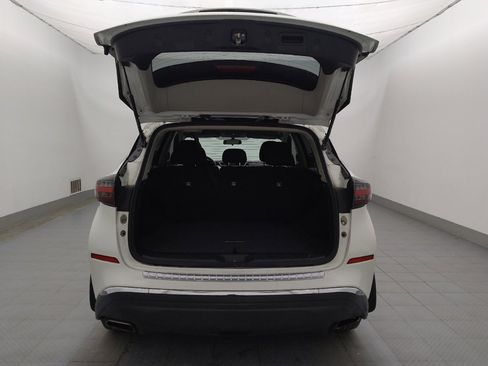 Used 2019 Nissan Murano S FWD image 29