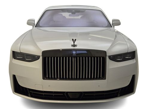 New 2025 Rolls-Royce Ghost Black Badge image 7