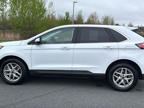 Used 2024 Ford Edge SEL AWD/4WD image 11