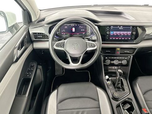 Used 2023 Volkswagen Taos SEL AWD/4WD image 11