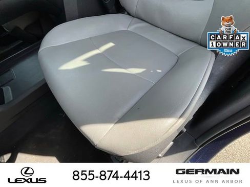 Used 2025 Toyota Sienna XLE FWD image 22