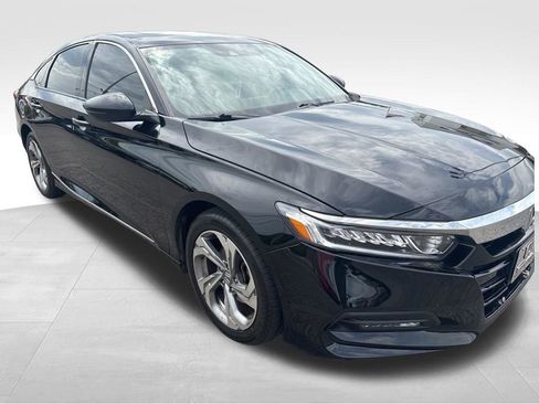 Used 2018 Honda Accord EX-L image 12
