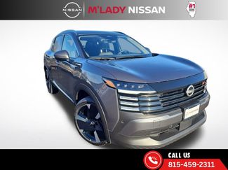 Used 2025 Nissan Kicks SR 360° Tour