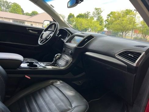 Used 2016 Ford Edge SEL w/ Equipment Group 201A AWD/4WD image 20