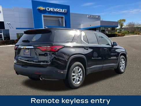 Used 2023 Chevrolet Traverse LS w/ Safety Package image 9