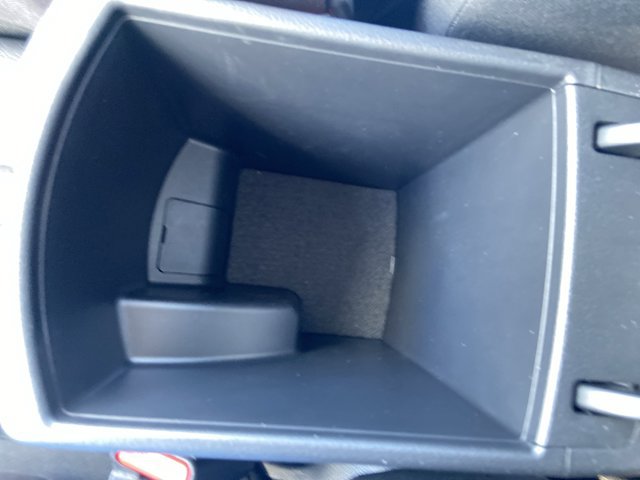 Used 2025 Kia Soul LX w/ LX Technology Package FWD image 39