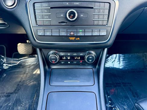 Used 2016 Mercedes-Benz GLA 250 4MATIC image 21
