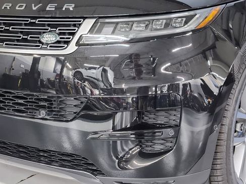 New 2026 Land Rover Range Rover Sport SE AWD/4WD image 12