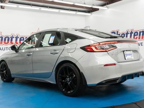 Certified 2025 Honda Civic Sport image 5