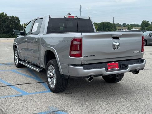 Used 2022 RAM 1500 Laramie w/ Sport Appearance Package AWD/4WD image 8