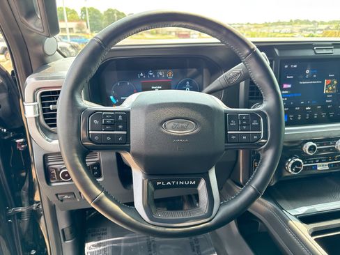 Used 2025 Ford F350 Platinum AWD/4WD image 14