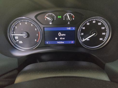 Used 2021 Buick Enclave Essence FWD image 23
