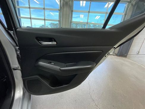 Used 2021 Nissan Altima 2.5 S FWD image 23