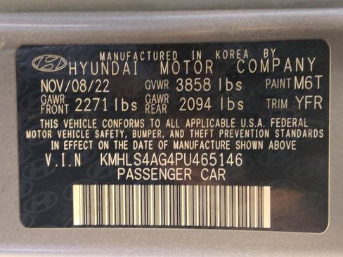 Used 2023 Hyundai Elantra SEL w/ Convenience Package FWD image 33
