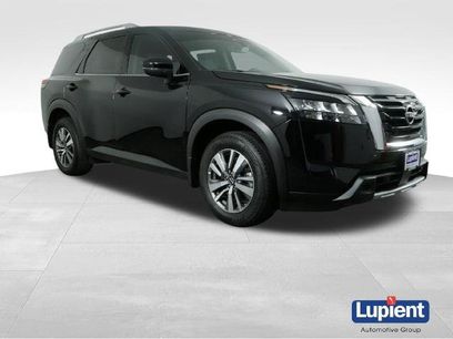 Certified 2025 Nissan Pathfinder SL
