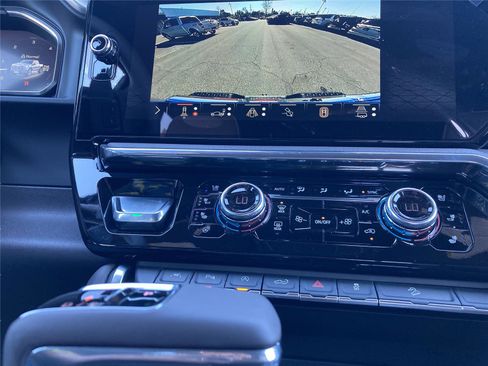 New 2026 GMC Sierra 1500 Denali AWD/4WD image 31