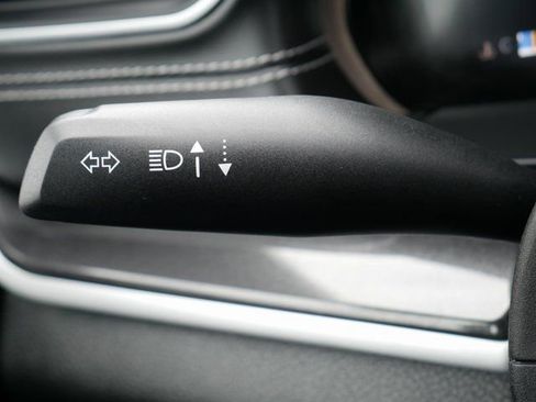 Used 2023 Jeep Grand Cherokee Altitude image 24