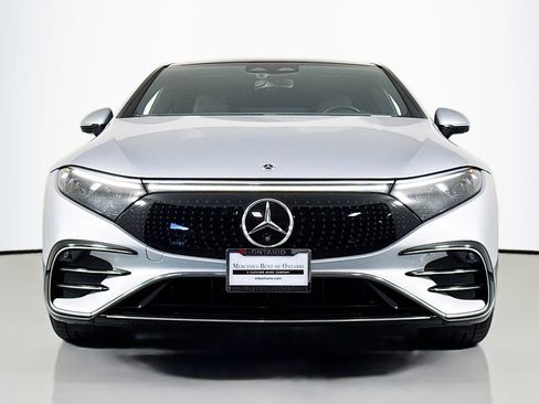 Used 2022 Mercedes-Benz EQS 450+ Sedan image 2