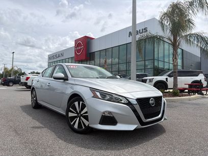 Used 2021 Nissan Altima 2.5 SV