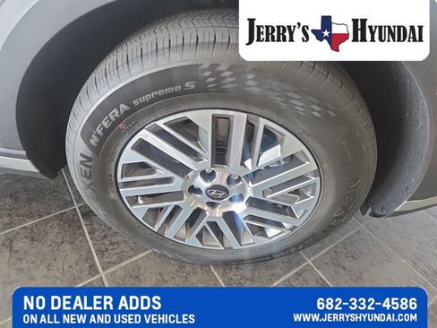 Used 2026 Hyundai Palisade SEL FWD image 4