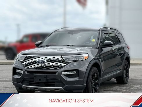 Used 2020 Ford Explorer Platinum w/ Premium Technology Package AWD/4WD image 2