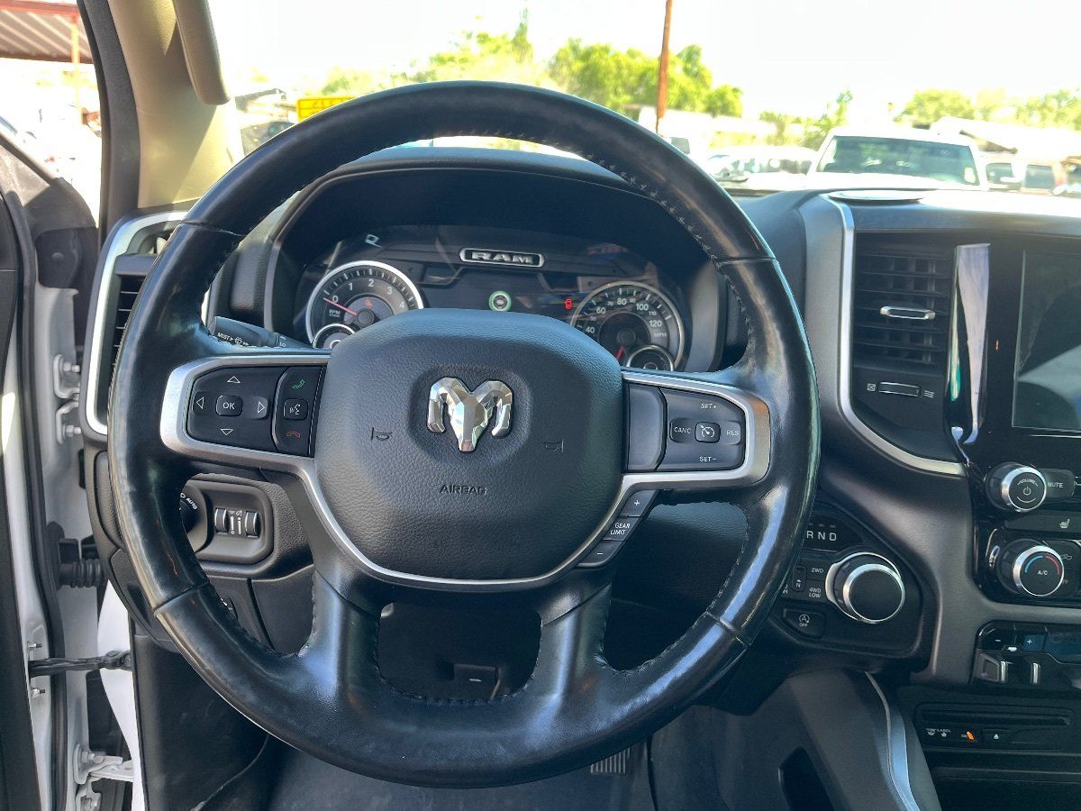 Used 2019 RAM 1500 Big Horn AWD/4WD image 10
