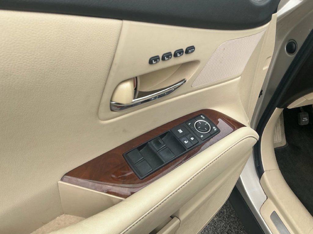 Used 2015 Lexus RX 350 FWD image 16