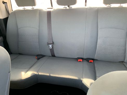 Used 2018 RAM 2500 SLT w/ Luxury Group image 25