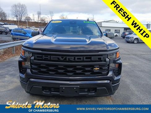 Used 2022 Chevrolet Silverado 1500 Custom image 9