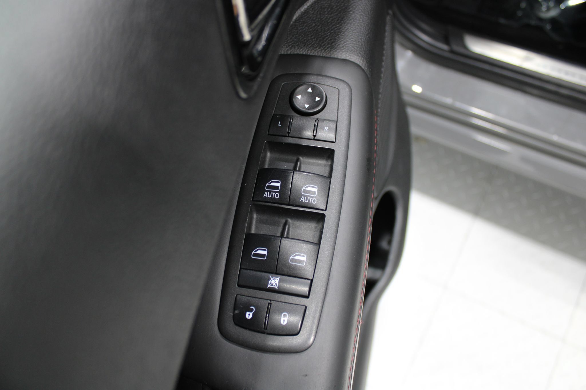 Used 2022 Dodge Durango R/T w/ Trailer Tow Group IV AWD/4WD image 47