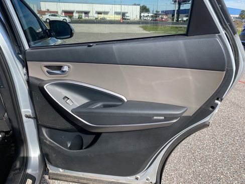 Used 2019 Hyundai Santa Fe XL SE w/ SE Premium Package 02 image 16