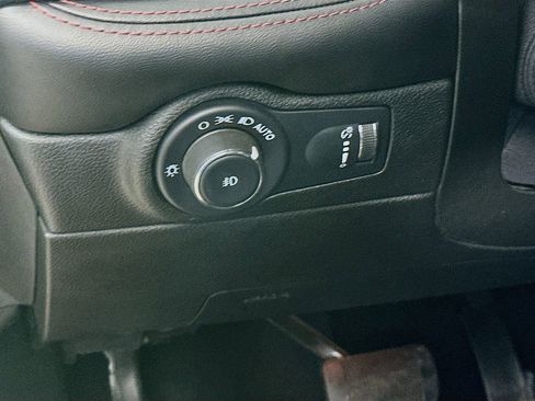 Certified 2023 Dodge Durango GT AWD/4WD image 18