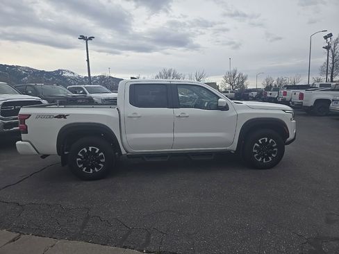 Used 2024 Nissan Frontier PRO-4X w/ Off-Road Protection Package image 4