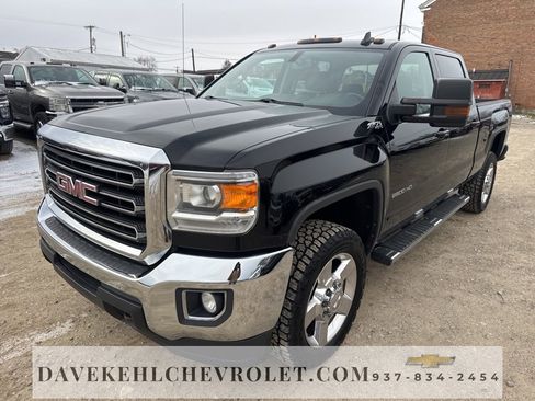 Used 2018 GMC Sierra 2500 SLE image 1