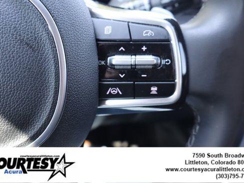 Used 2025 Kia Sorento EX AWD/4WD image 12