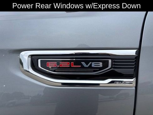 Certified 2025 GMC Sierra 1500 Denali w/ Technology Package AWD/4WD image 11