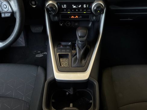 Used 2025 Toyota RAV4 XLE FWD image 15