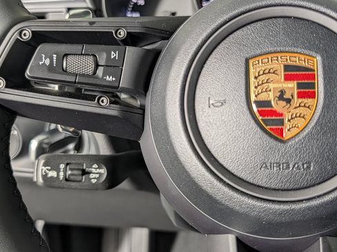 New 2026 Porsche Macan AWD/4WD image 37