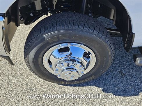 New 2026 RAM 3500 Tradesman image 17