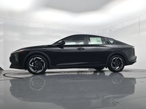 New 2026 Kia K4 EX FWD image 41
